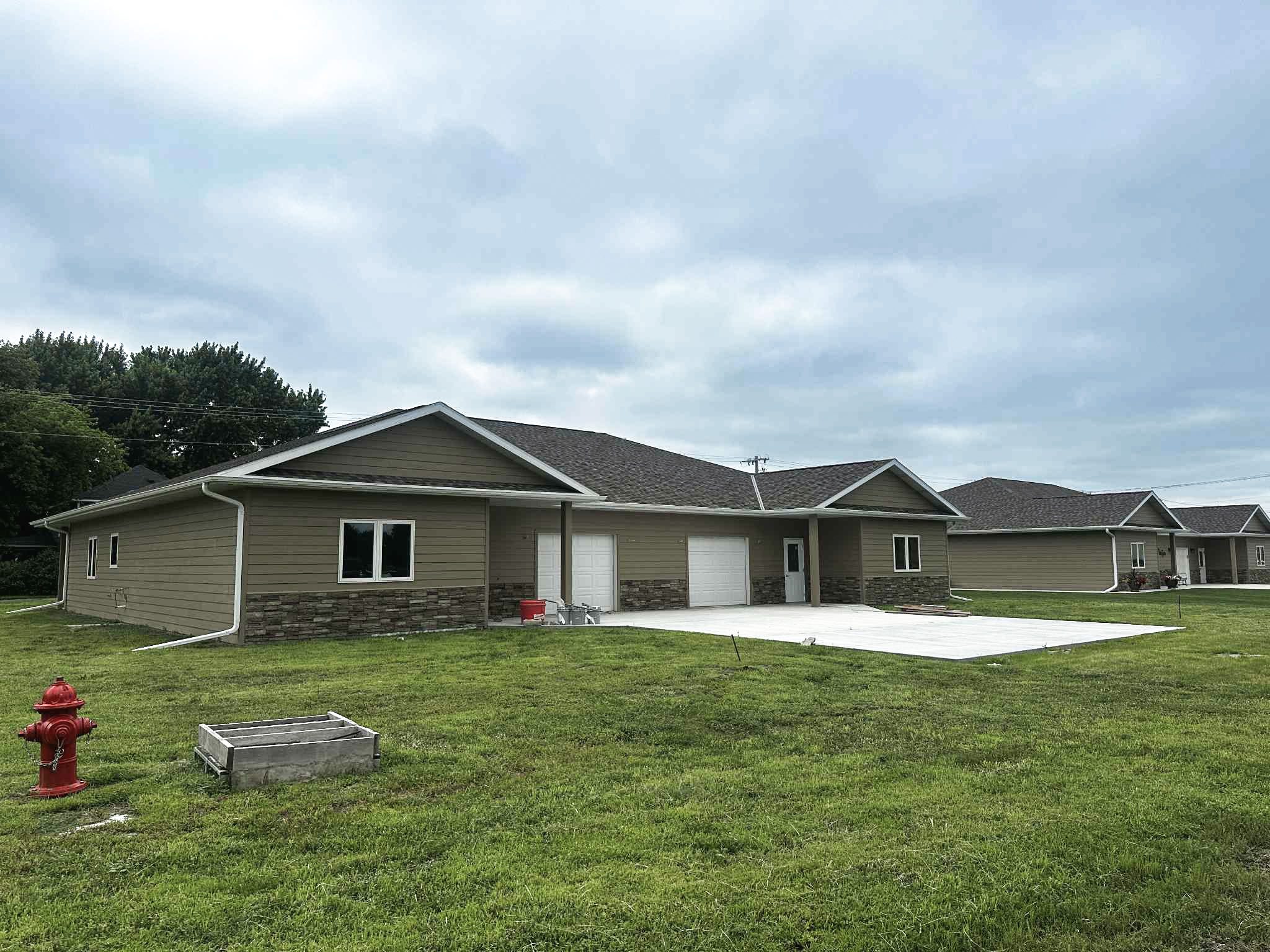 308 walnut street townhouse for sale in arnold nebraska listed by agri affiliates broken bow office with real estate agents Brad Atkins Faith Correll and Bonnie Downing