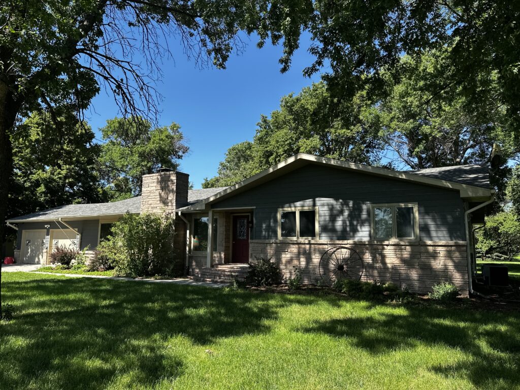 808 n Hillcrest street residential property for sale in arnold nebraska custer county listed by agri affiliates real estate agents faith correll and brad atkins of north platte