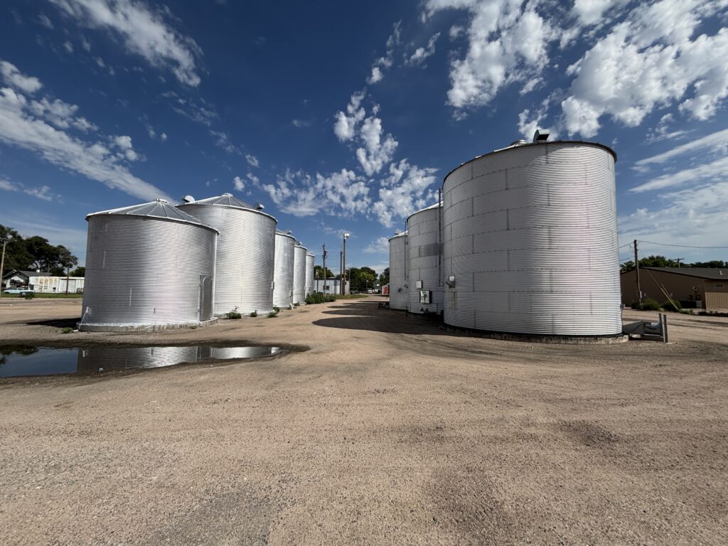 paxton commercial grain bin storage facility site investment located near co-op scales in paxton nebraska listed by agri affiliates real estate agent bruce dodson, afm in north platte