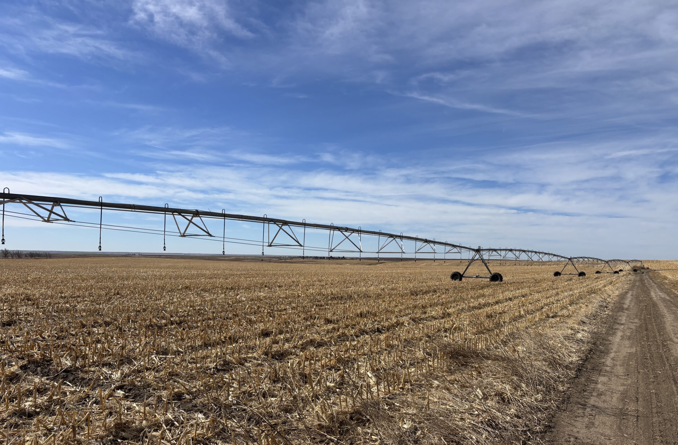 north trenton pivots in hitchcock county ne irrigated organic and conventional cropland dryland crp with certified irrigated acres and onsite grain storage listed by agri affiliates real estate agent bruce dodson in north platte nebraska